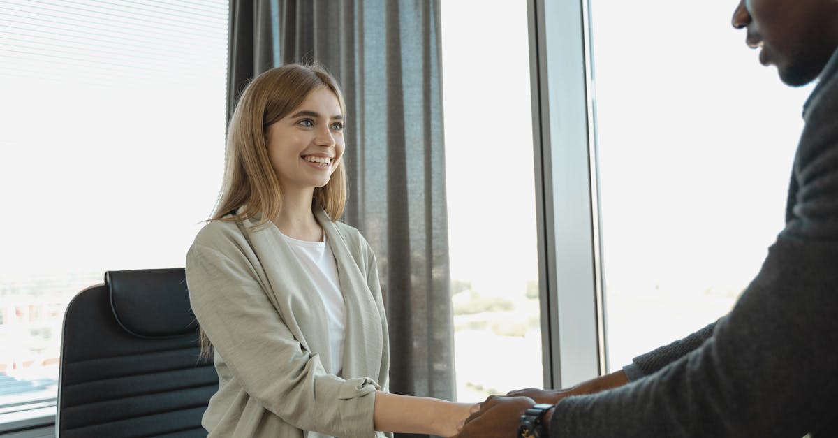 découvrez le marché de l'emploi : tendances, perspectives et opportunités pour les chercheurs d'emploi en france. restez informé sur les secteurs qui recrutent et les compétences en demande.